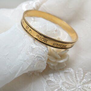 Vintage Avon Gold & Silver Tone Grandmother In 12 Languages Bangle Bracelet 8"